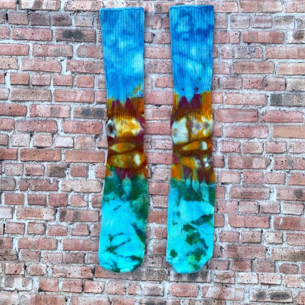 Heaven Earth Sea OOAK hand dyed bamboo socks by Roet & Etro